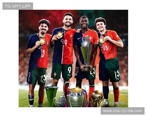 欧足联颁奖礼彩排,新增最佳青年球员奖 欧足联颁奖礼彩排,新增最佳青年球员奖