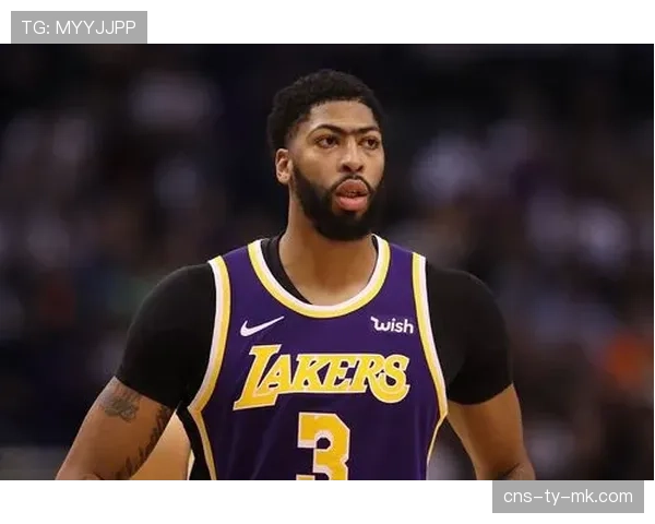 季后赛伤病报告汇总：多名球星被列入每日观察名单